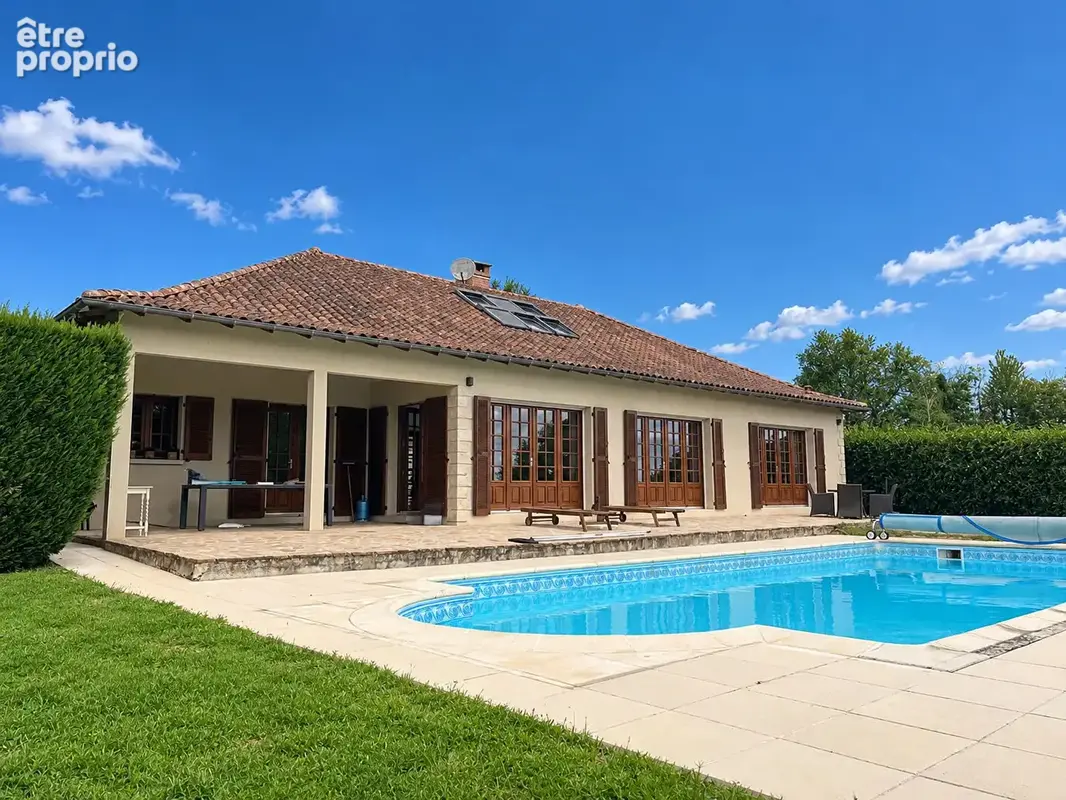Maison à VAYRES