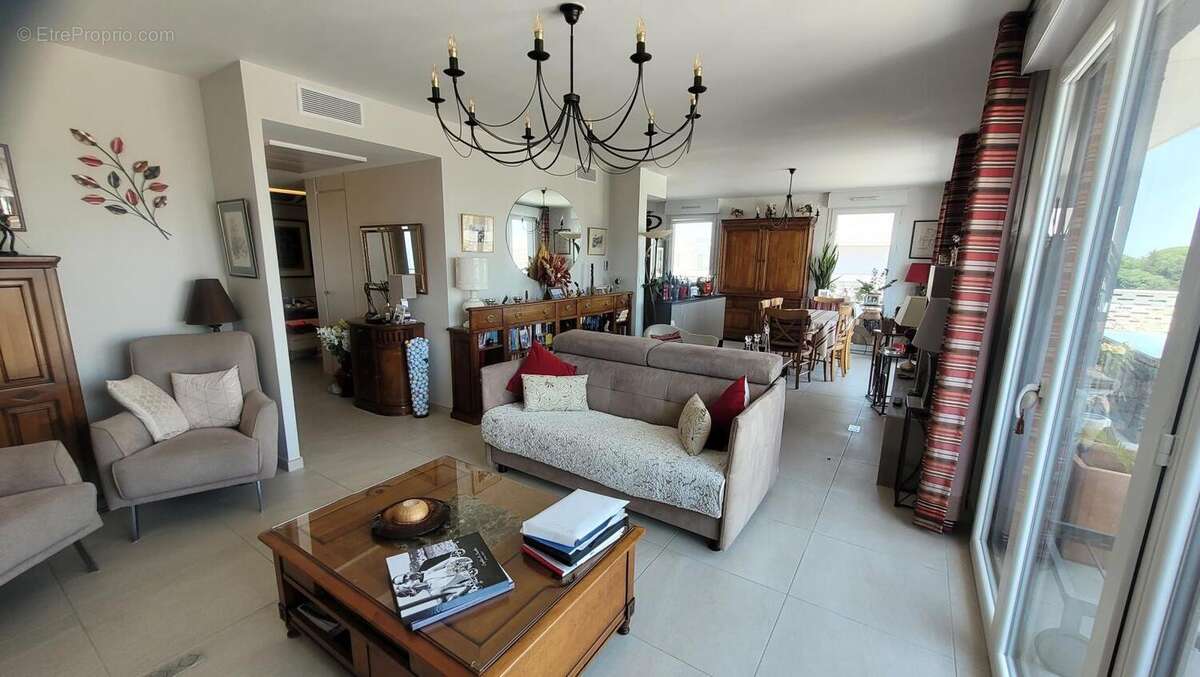 Appartement 109 m² à Castelnau-Le-Lez  - photo 4