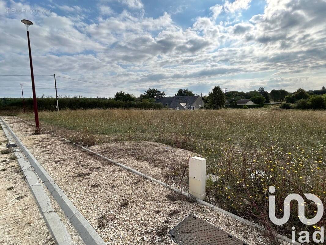 Photo 1 - Terrain à FUSSY