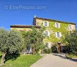 Maison à ROUSSILLON