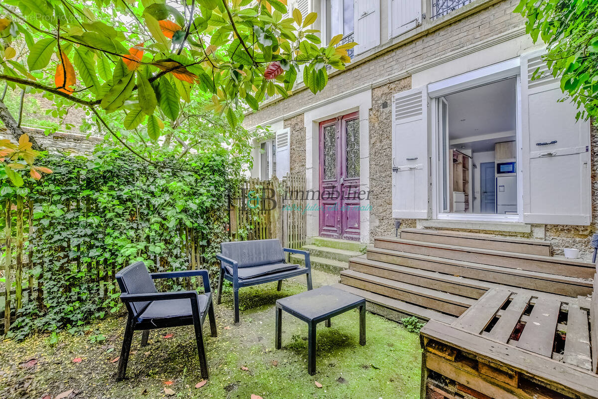 Appartement à PARIS-19E