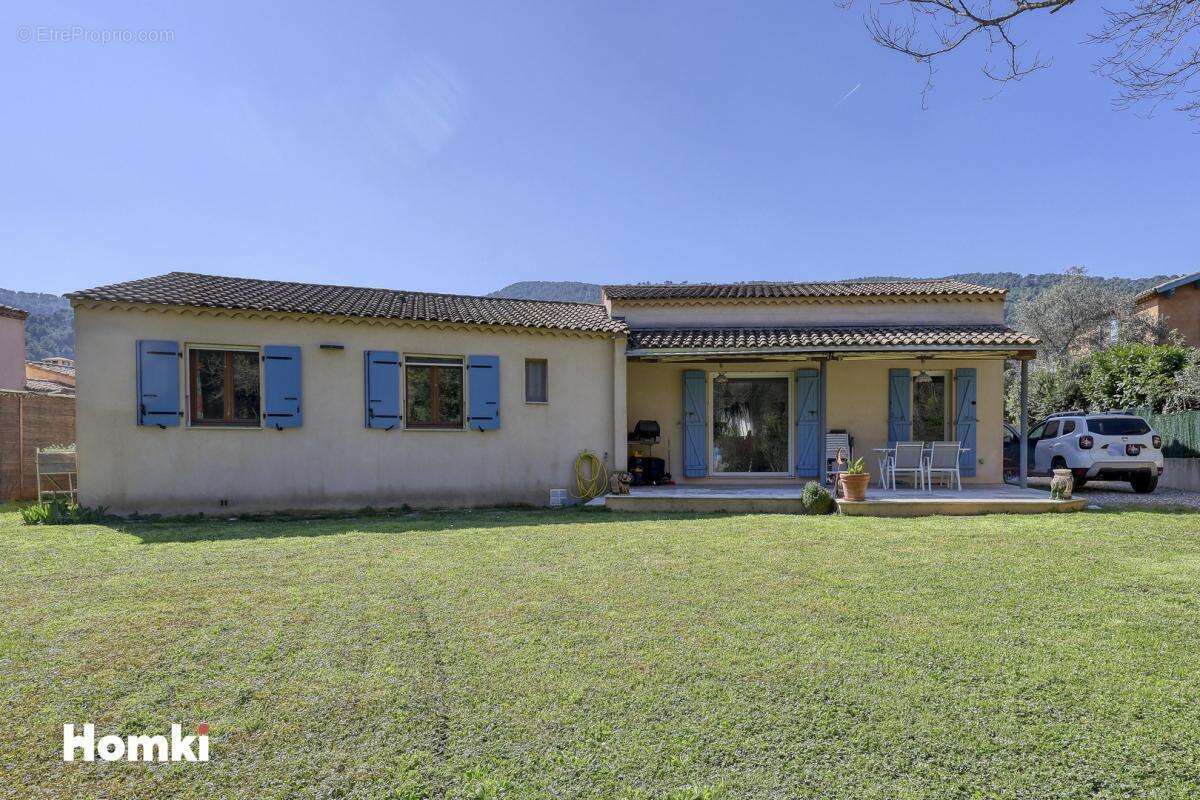 Maison/Villa T5 de 138 m² à Solliès-Pont 83210 - photo 3