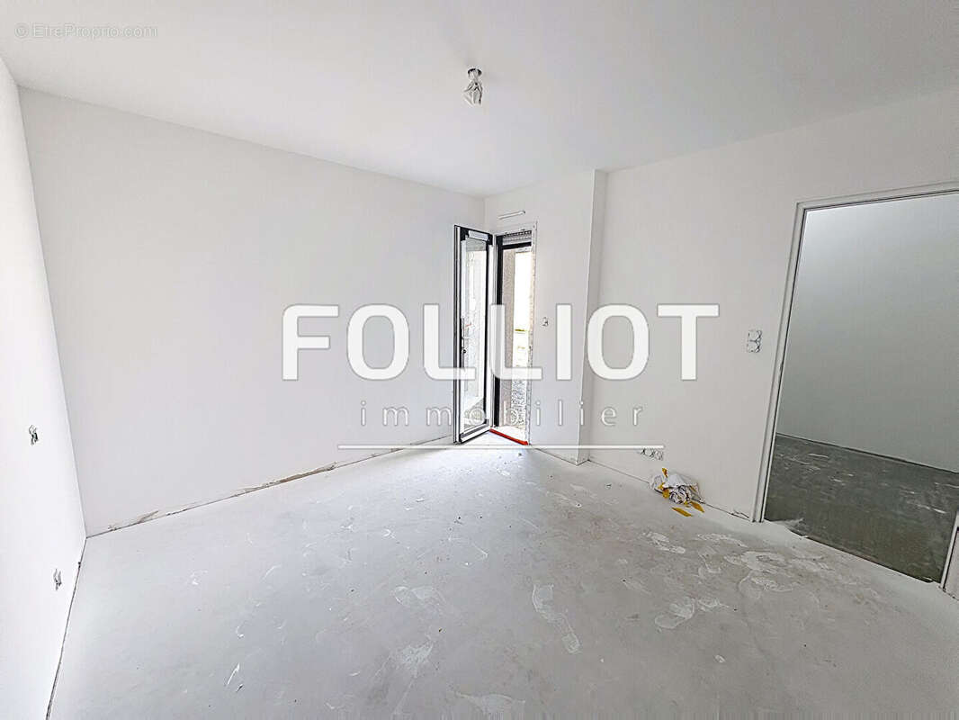 A VENDRE Maison Fougère Lecousse 6 pièce(s) 99.2 m2 - photo 5