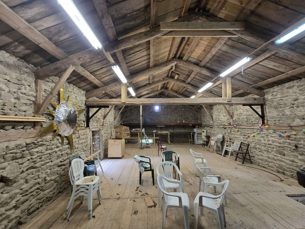 Maison à SAINT-GERMAIN-L&#039;HERM