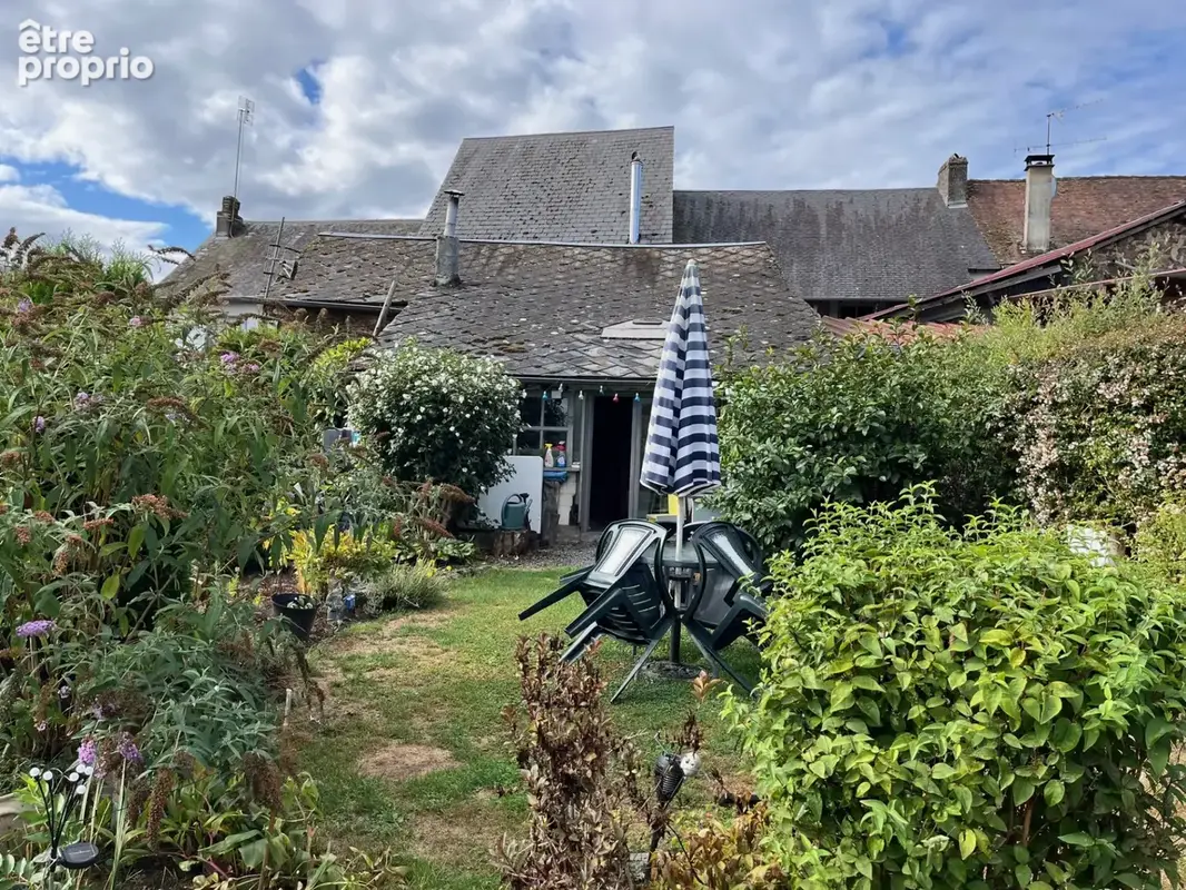 Payzac Maison du bourg de 6 pieces avec jardin et vues. - photo 19