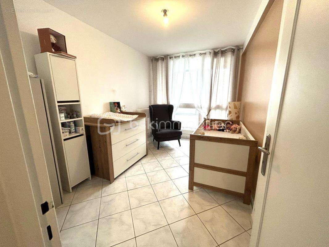 Appartement à FLEURY-LES-AUBRAIS