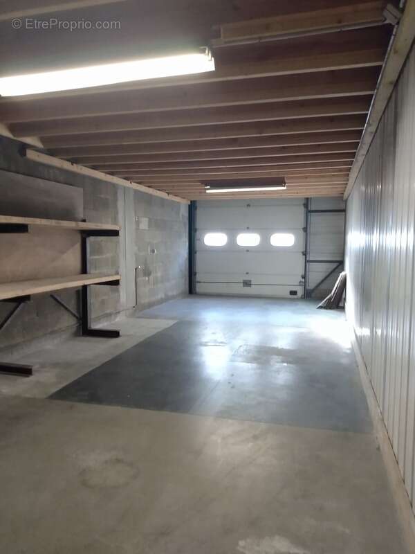 Dpt Savoie (73), à vendre CHALLES LES EAUX Ateliers et Bureaux - photo 6