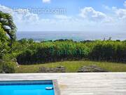 Maison à CAPESTERRE-DE-MARIE-GALANTE