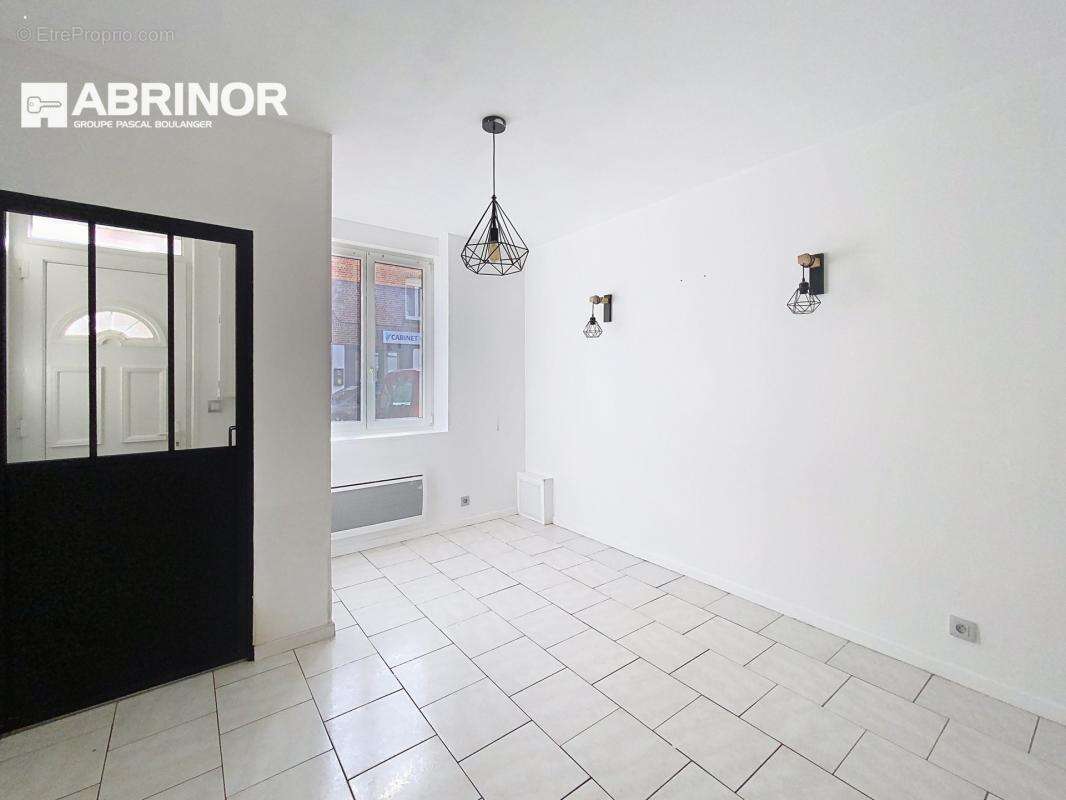 Maison à FACHES-THUMESNIL