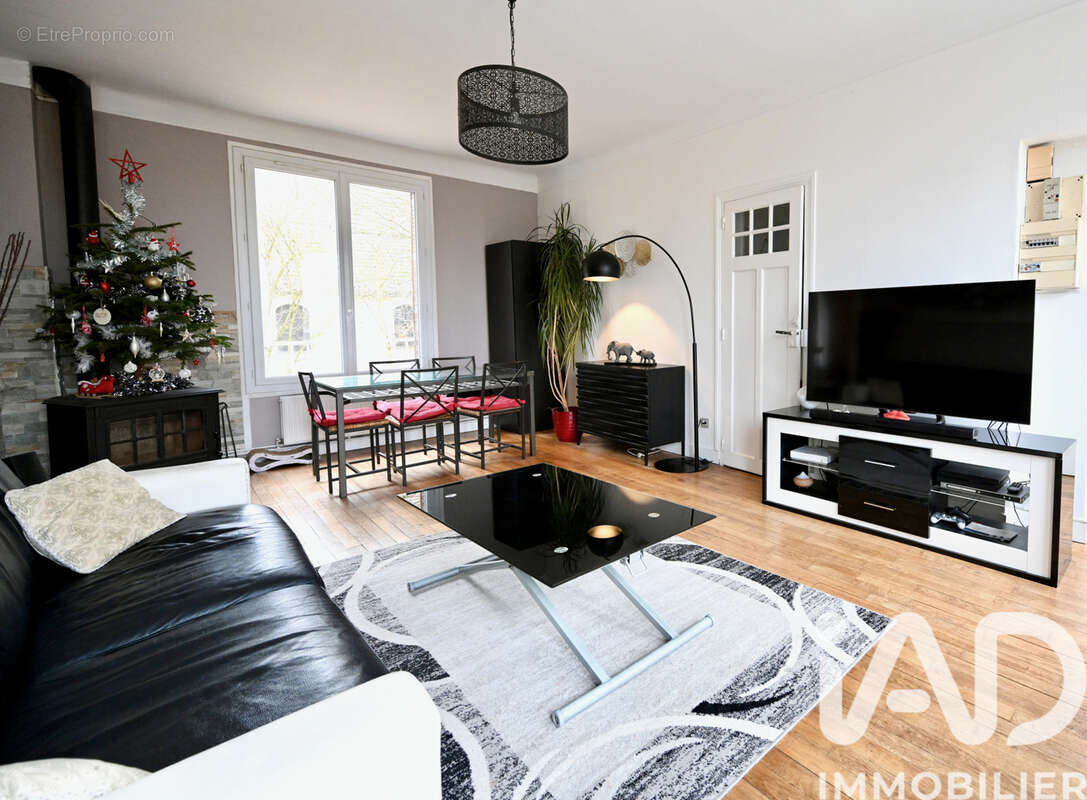 Photo 2 - Appartement à JABLINES