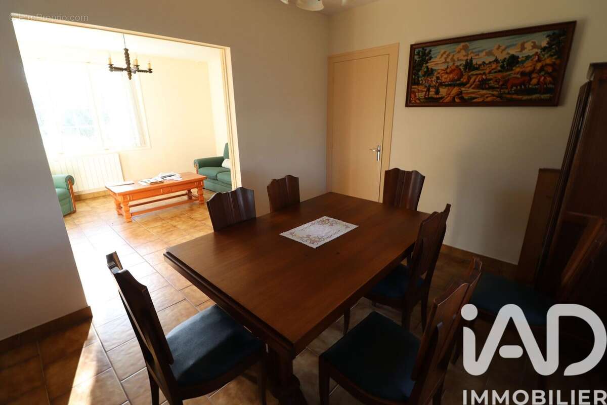Maison 102 m² à Neuvicq  - photo 9