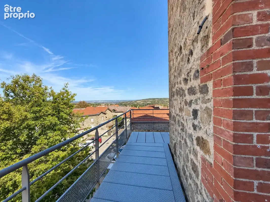 Appartement en duplex 174 m2 - MACLAS centre - 4 chambres, cave et terrasse privatives + jardin commun - photo 20