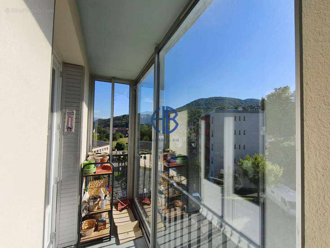 Appartement à RENAGE