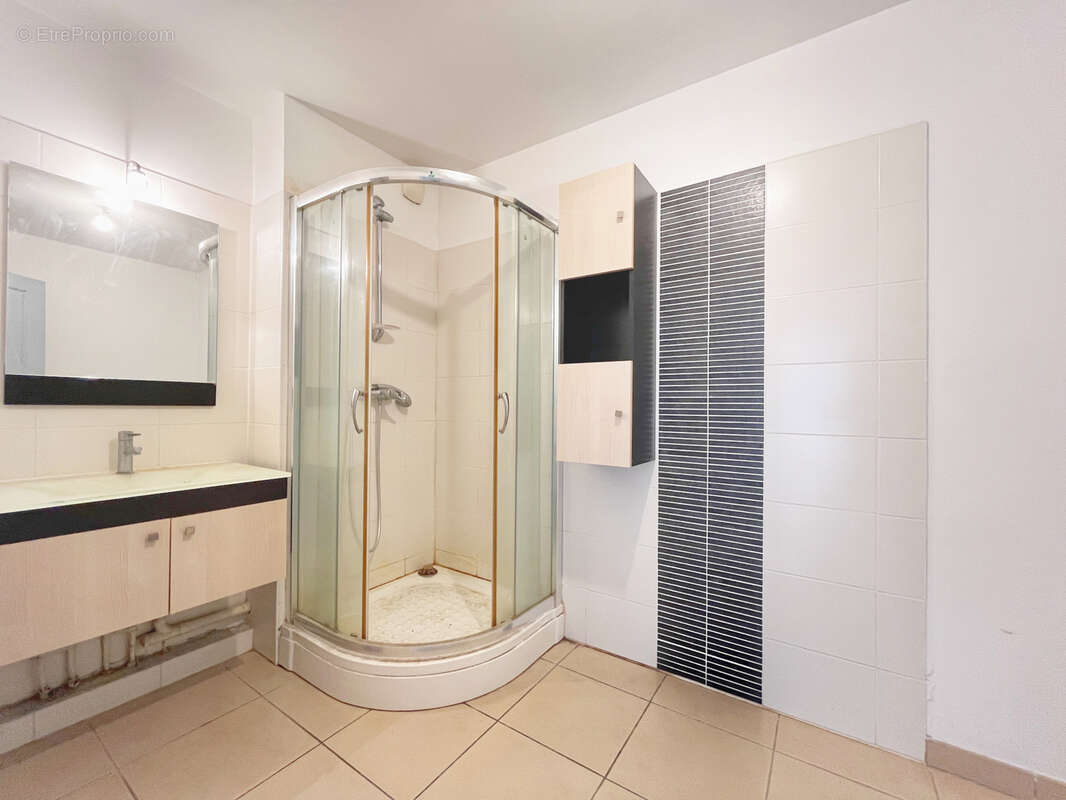 Appartement à SAINT-DENIS