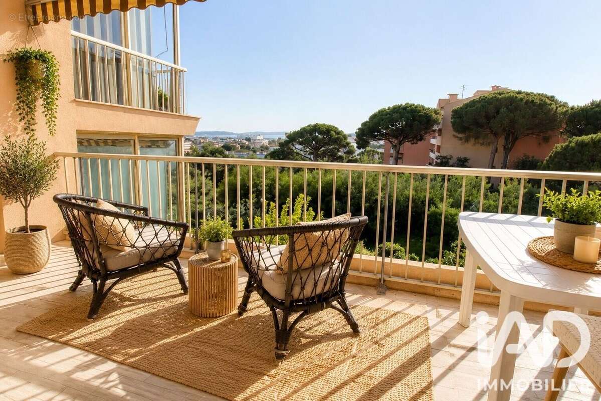 Appartement 48 m² à Sainte-Maxime  - photo 2