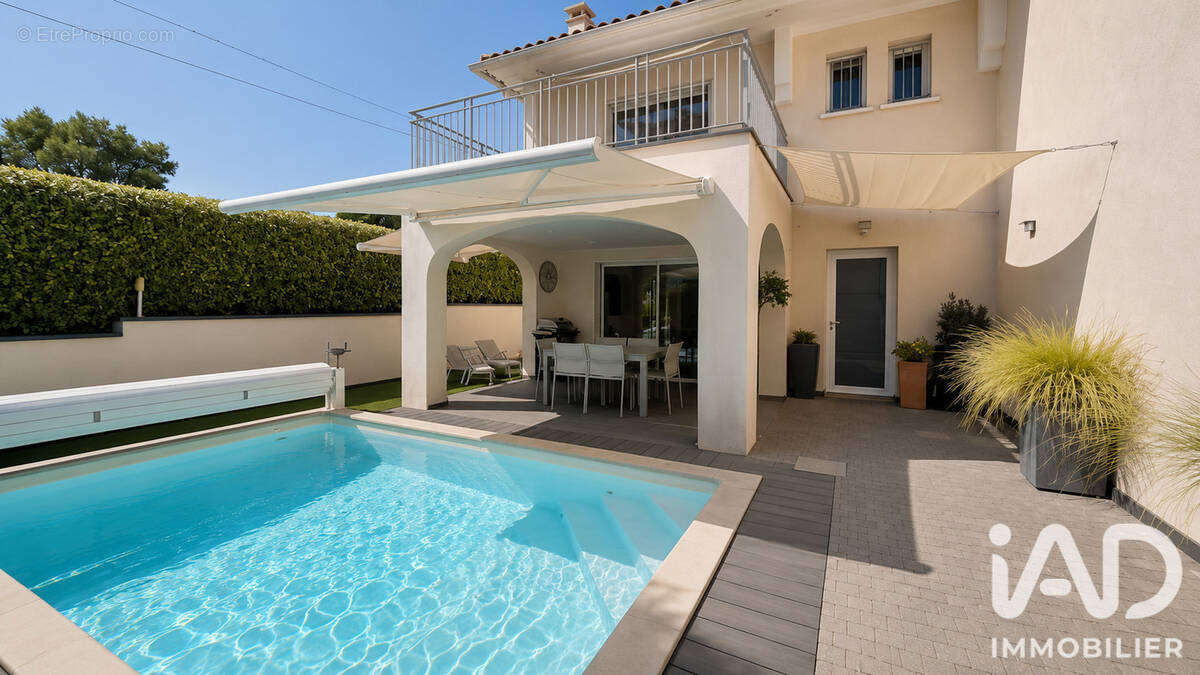Photo 1 - Maison à LES ISSAMBRES