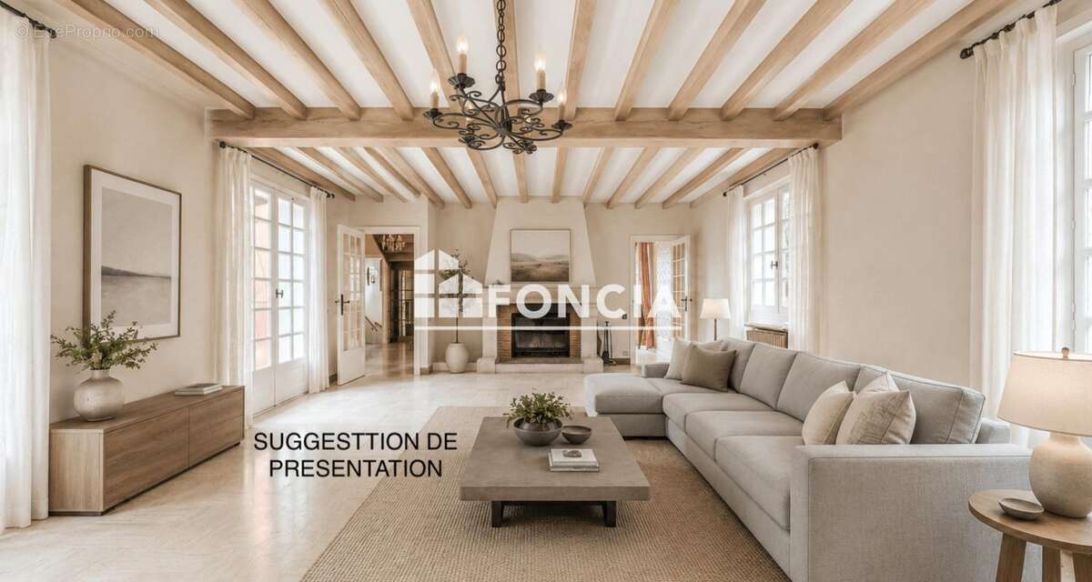 Maison à SAINT-PRIEST-EN-JAREZ