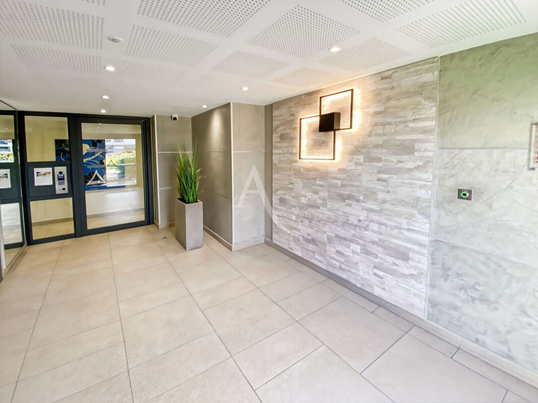 Appartement à JOUY-LE-MOUTIER