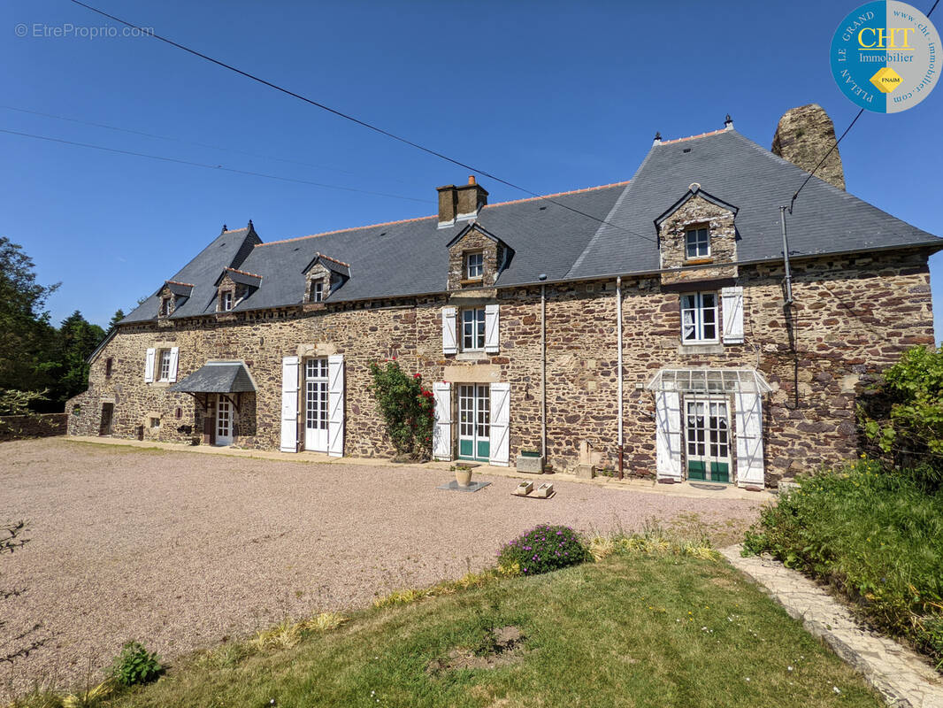 Maison à PAIMPONT