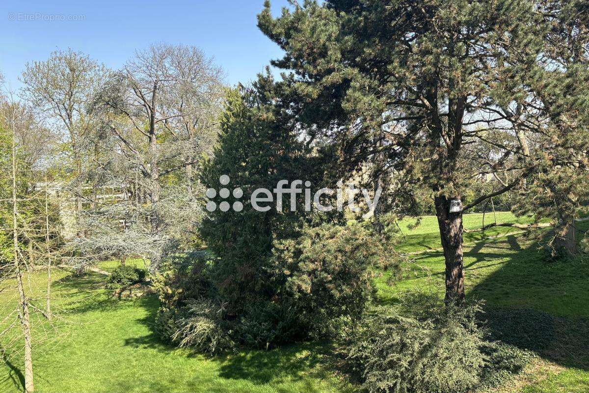 Appartement à SEVRES