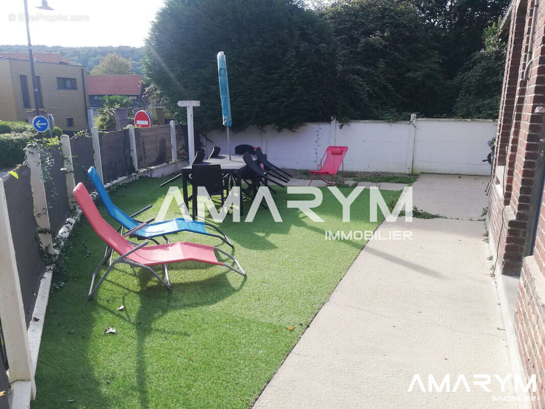 Maison à MARTIN-EGLISE