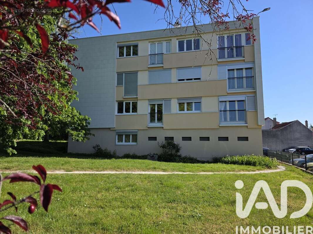 Photo 4 - Appartement à VILLIERS-SUR-ORGE