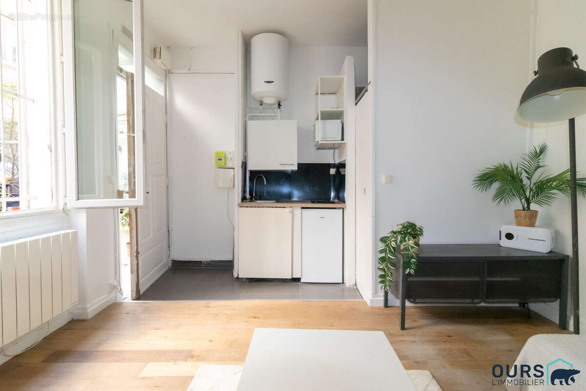 Appartement à PARIS-18E