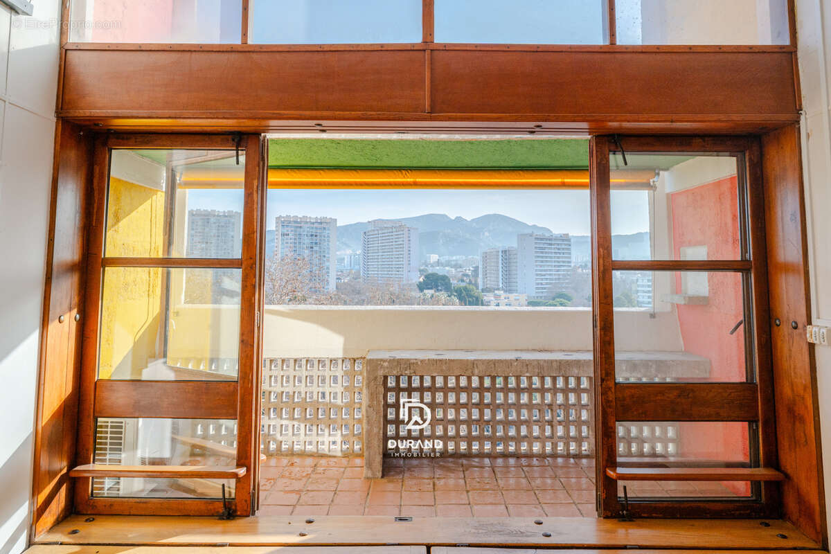 Appartement à MARSEILLE-8E