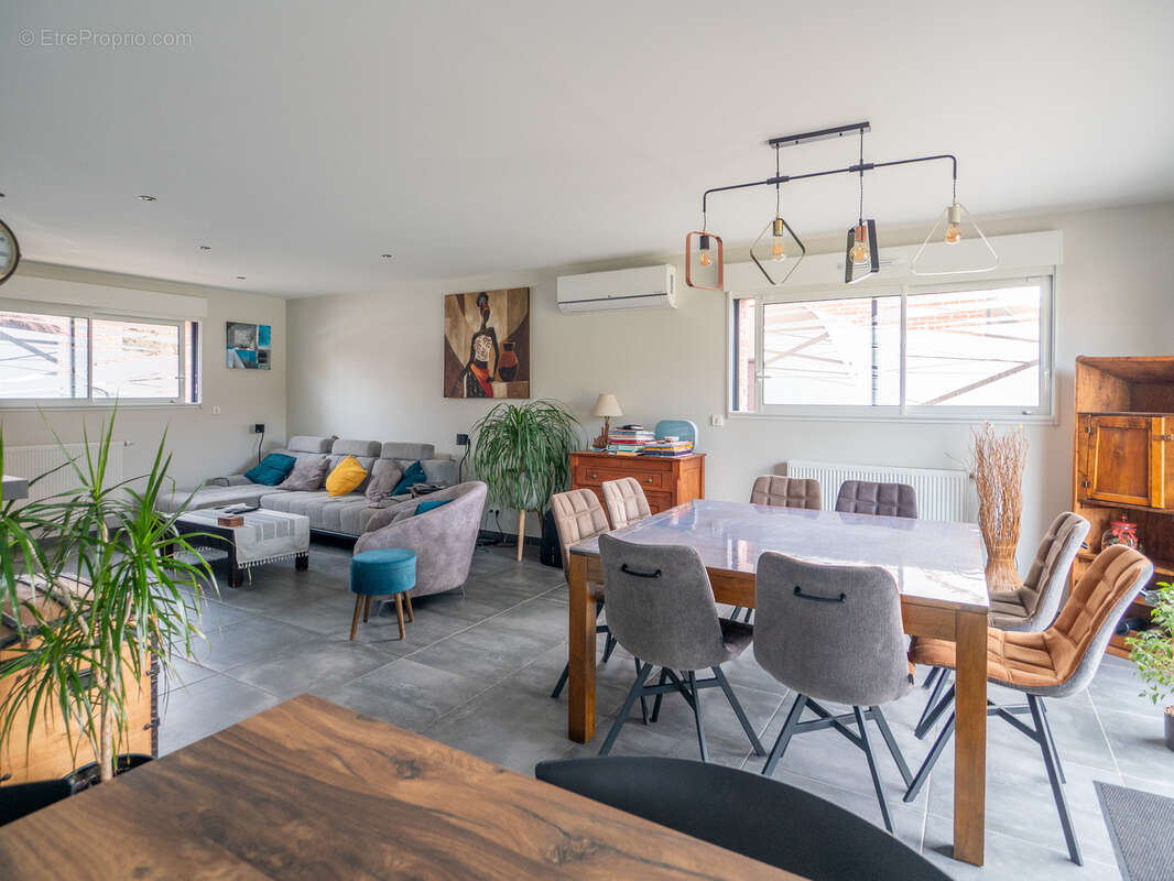 Maison à CAPPELLE-EN-PEVELE