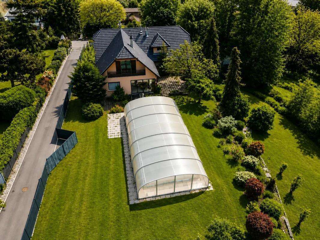 Maison de 11 pièces de 300 m² à Steinbach - photo 25