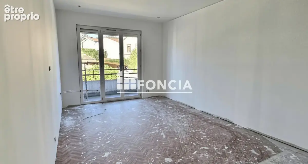 Rare sur Fraisses, idéal Investisseur - photo 13