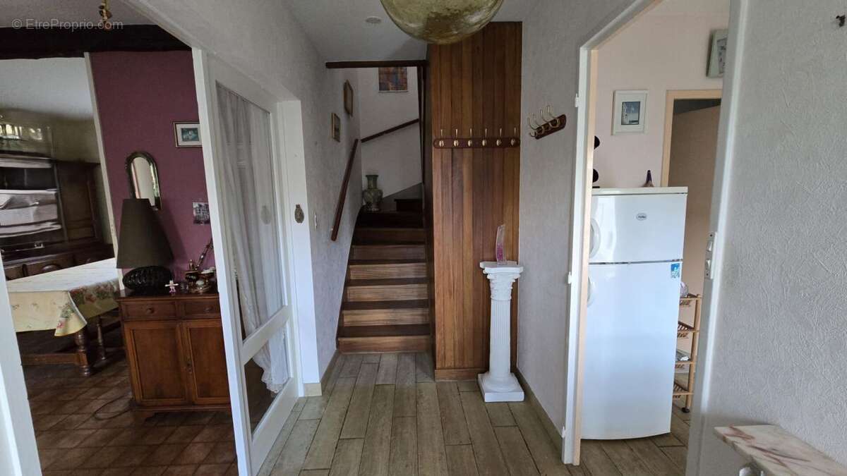 Maison  4 pièce(s) de 91 m2  avec 3 chambres  et 1 garage - photo 6