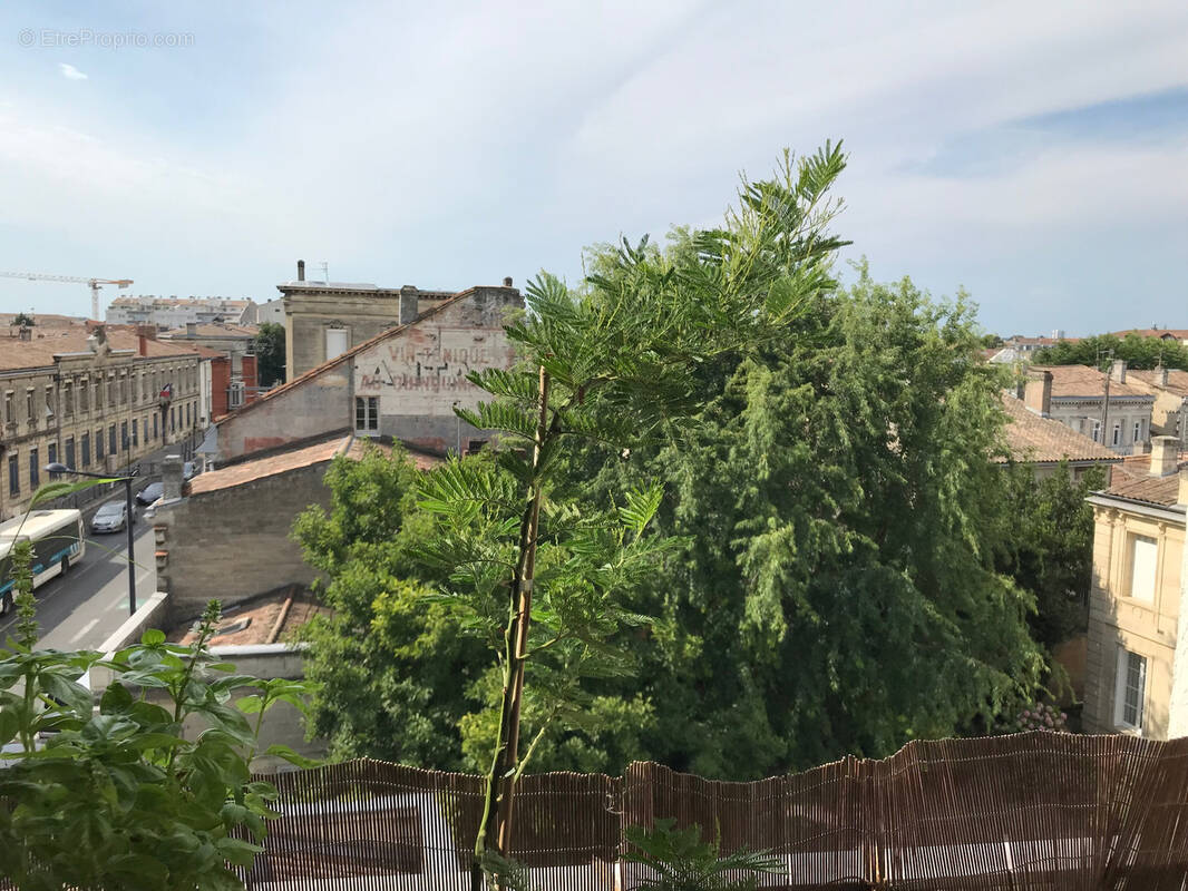 Appartement à BORDEAUX