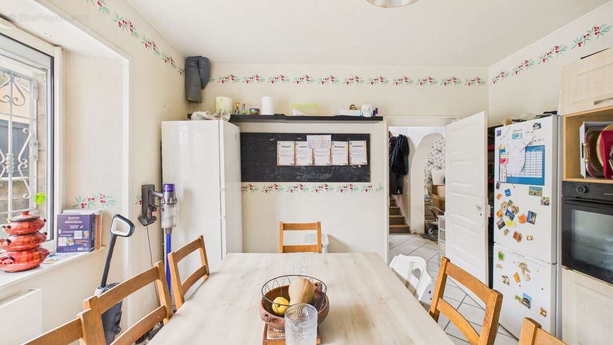 Maison en pierre t5 - terrain de 341m2 - proche centre-ville de rodez - photo 4