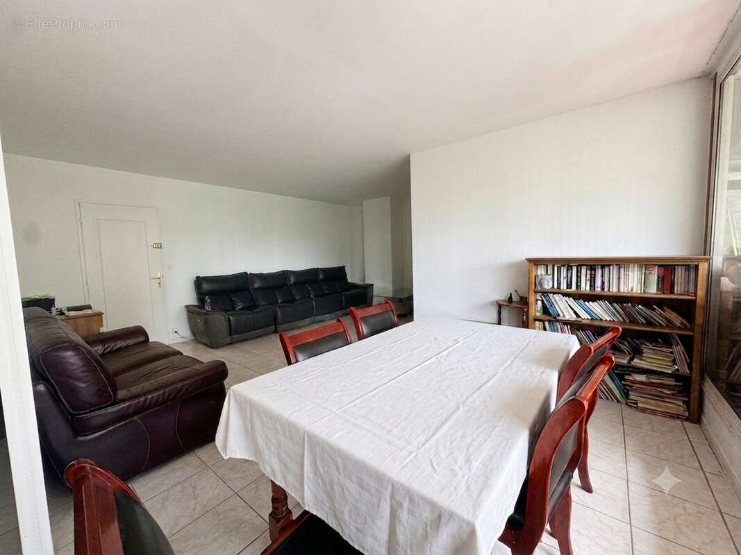 Appartement à EVRY