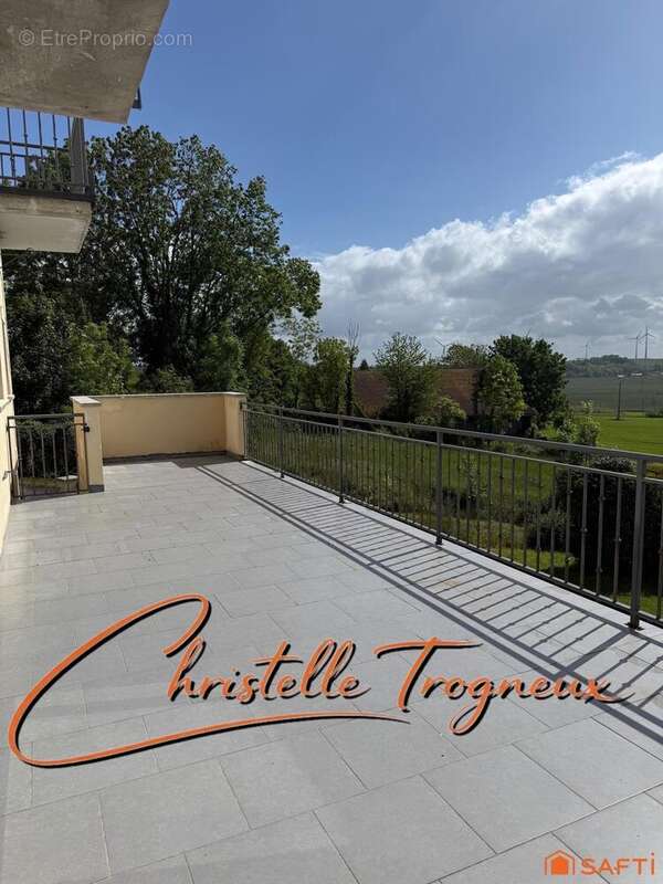Maison 194 m² à Saint-Aubin-Montenoy  - photo 8