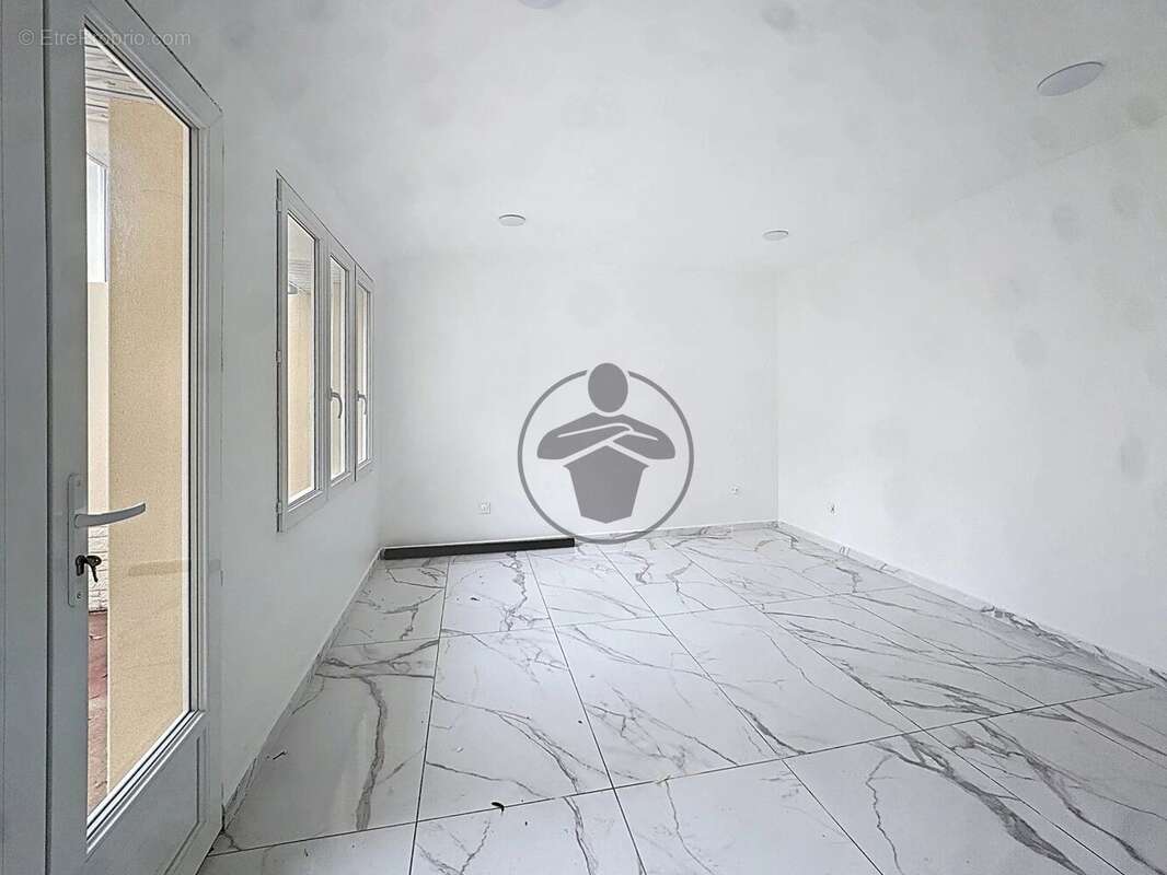 Maison à SAINT-QUENTIN