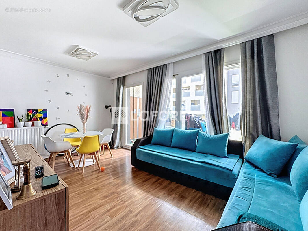 Appartement à BONNEUIL-SUR-MARNE