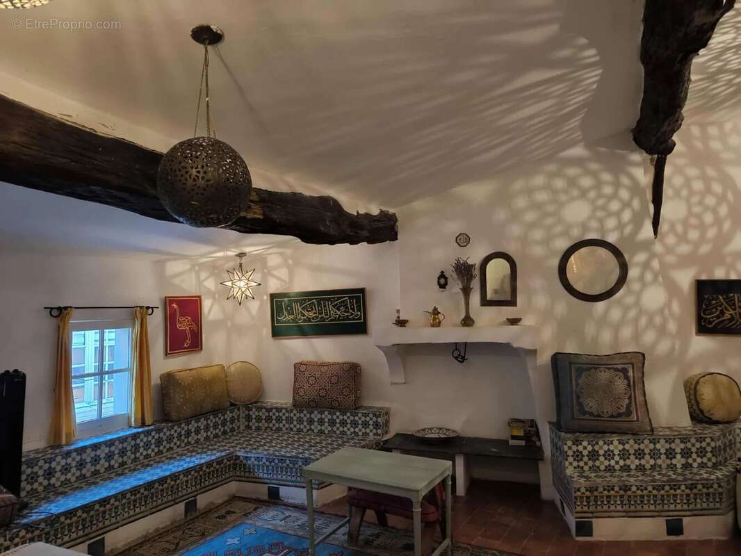 Appartement à VENASQUE