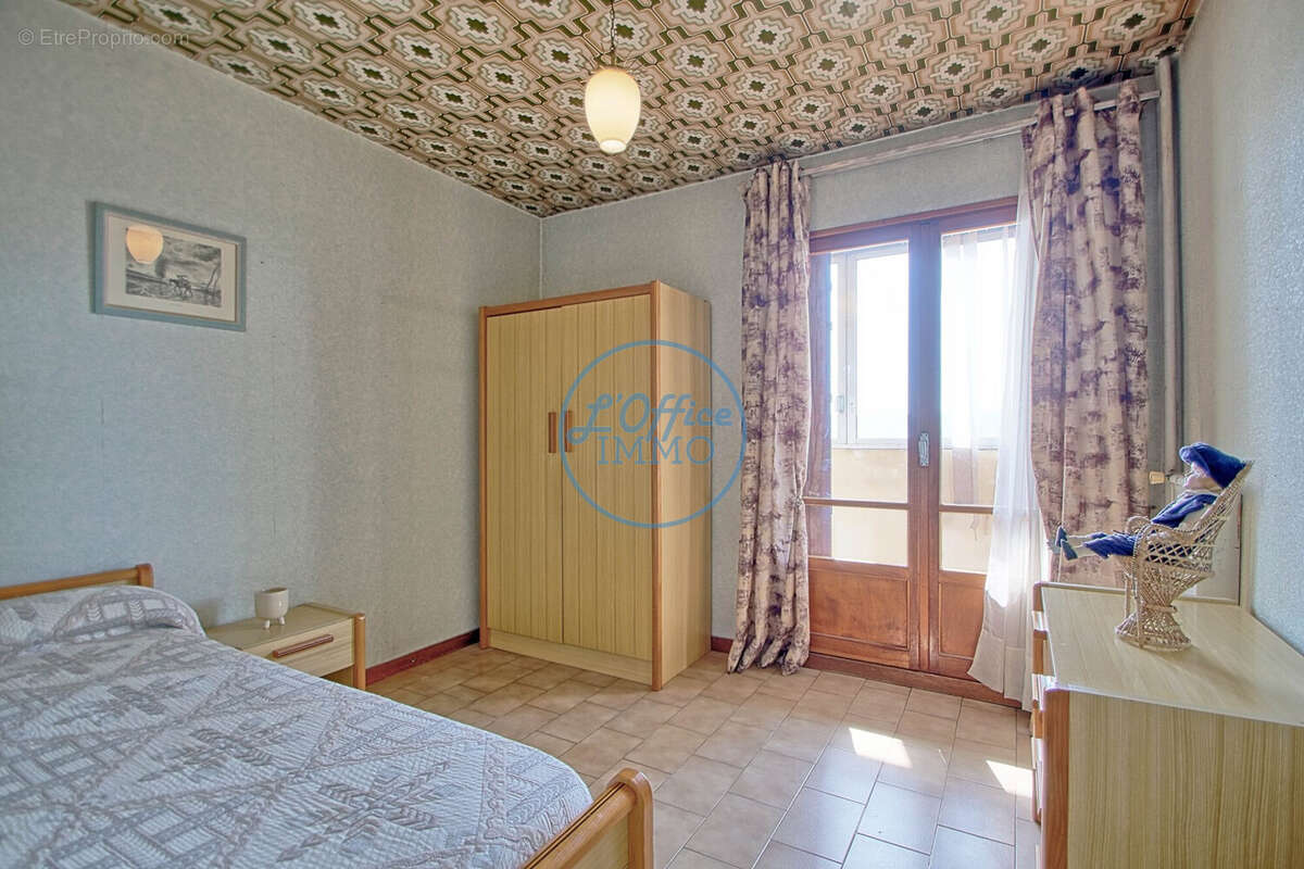 Appartement 74 m² à Toulon  - photo 8