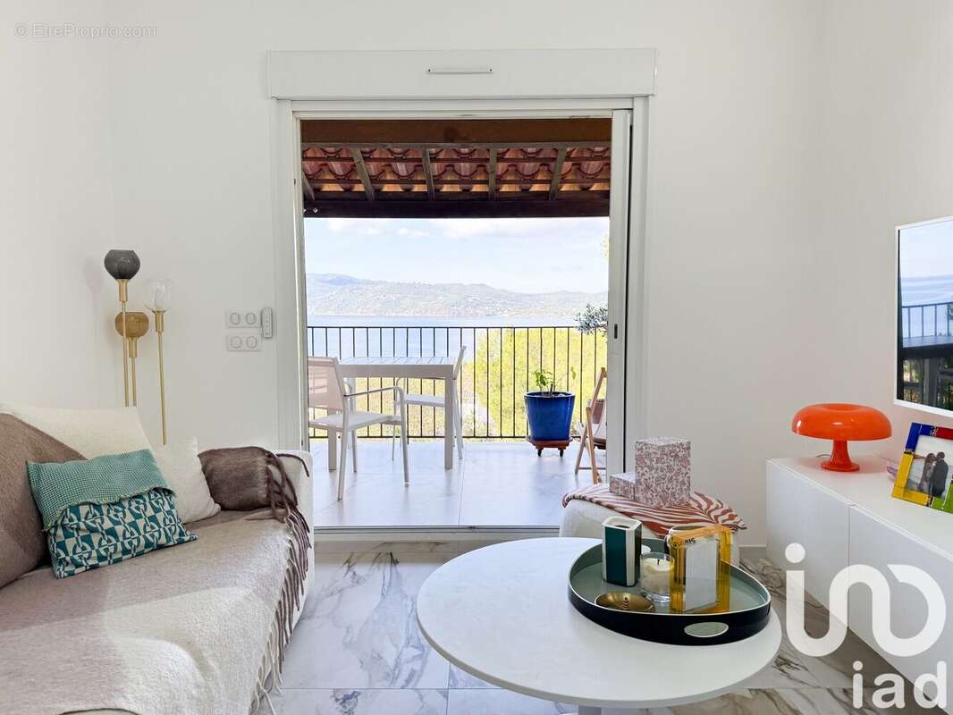 Appartement 40 m² à Saint-Mandrier-Sur-Mer  - photo 2
