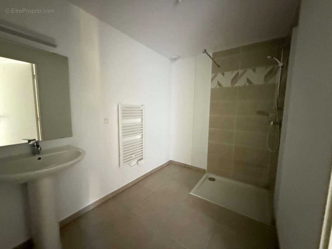 Appartement à TARADEAU