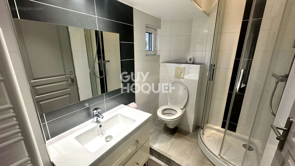 Appartement à LIMOURS