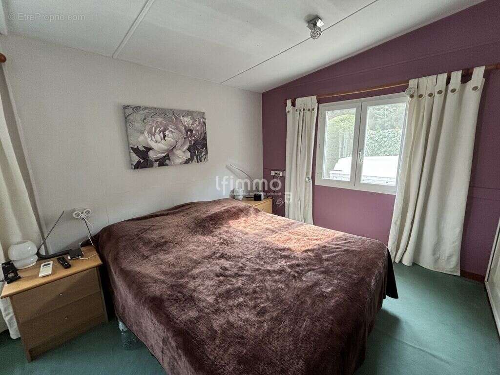 Maison à LE MUY