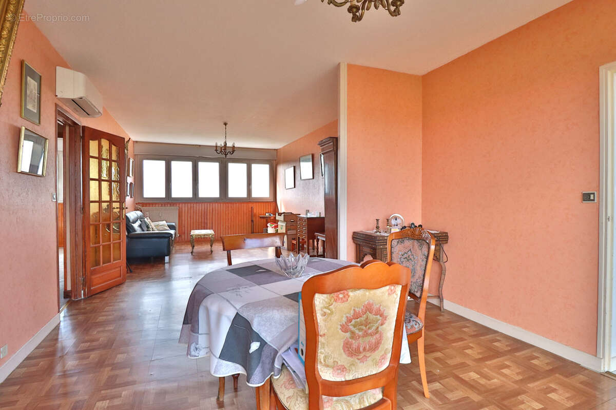 Appartement à TROYES