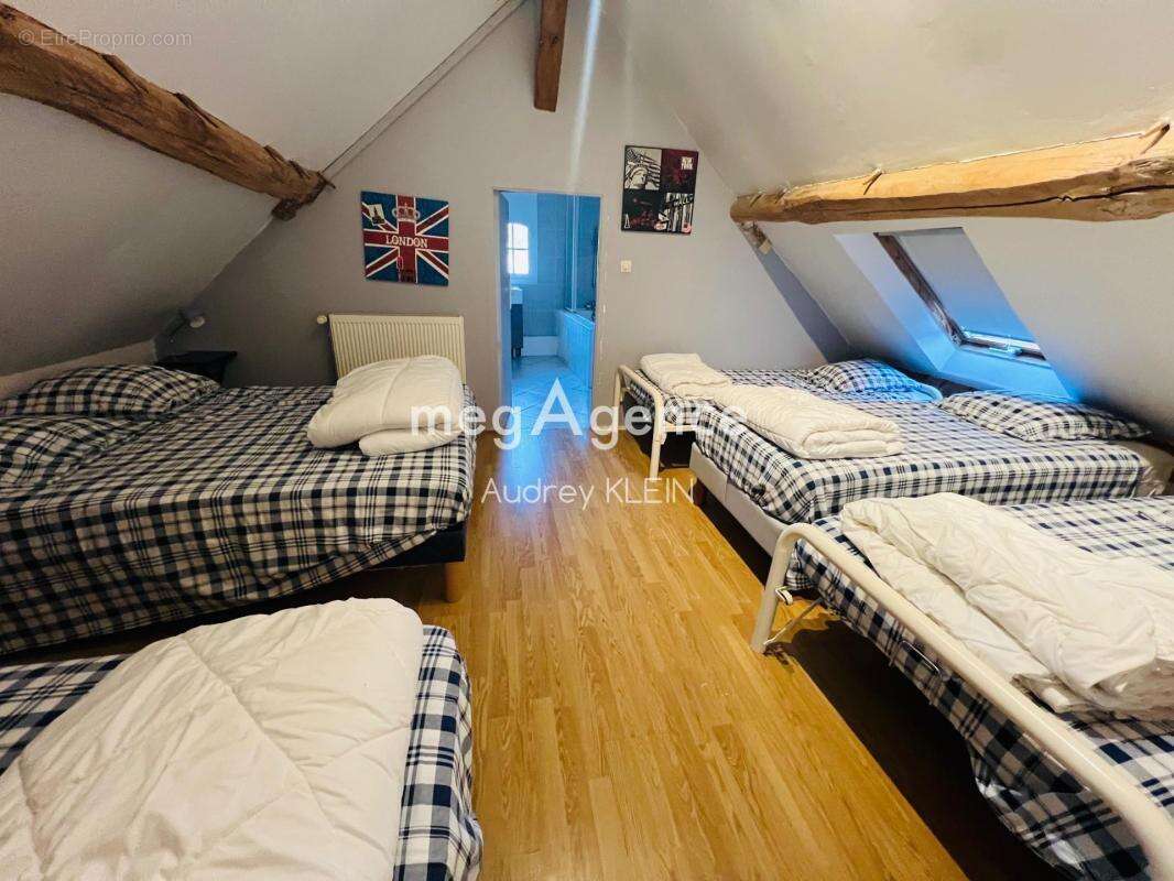 Maison à PERCENEIGE