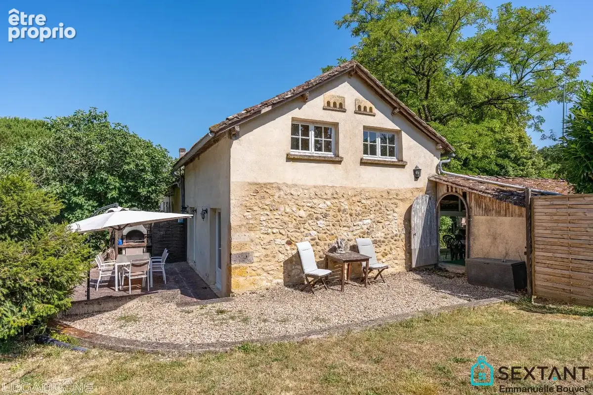 Grande longère du 19ème rénovée, 320 m², gîte et chambres d'hôtes, terrain de 1,5 ha, 5 min des commodités - photo 20