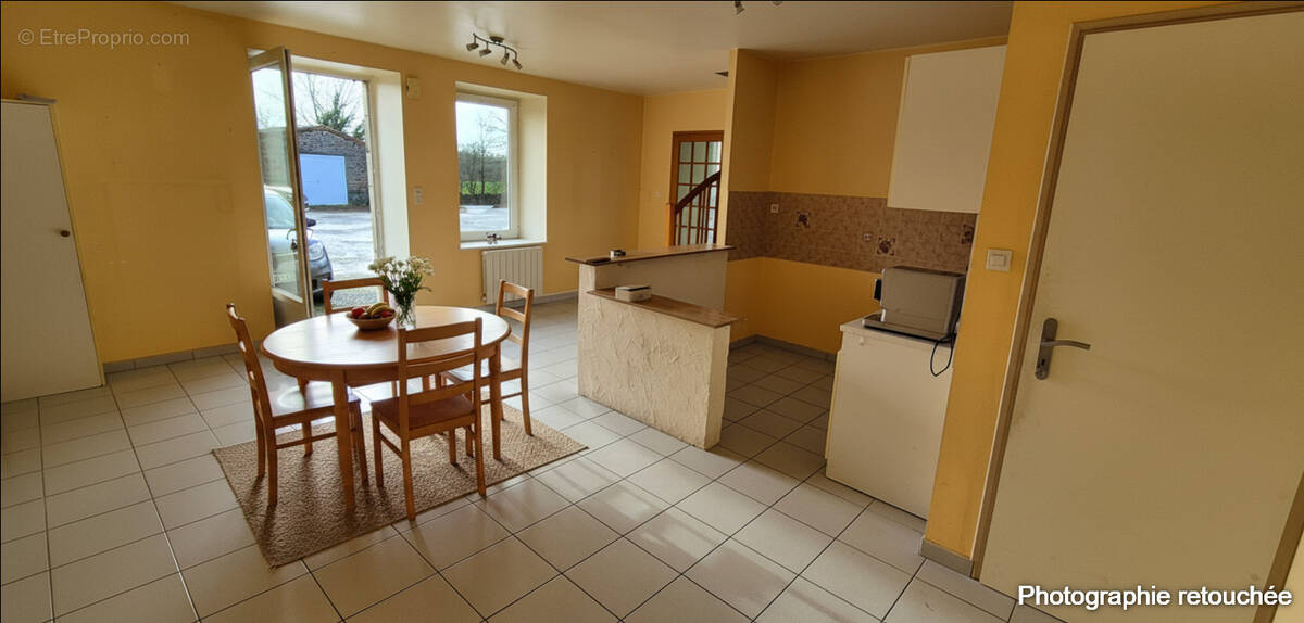 Maison à SAINT-DENIS-LA-CHEVASSE