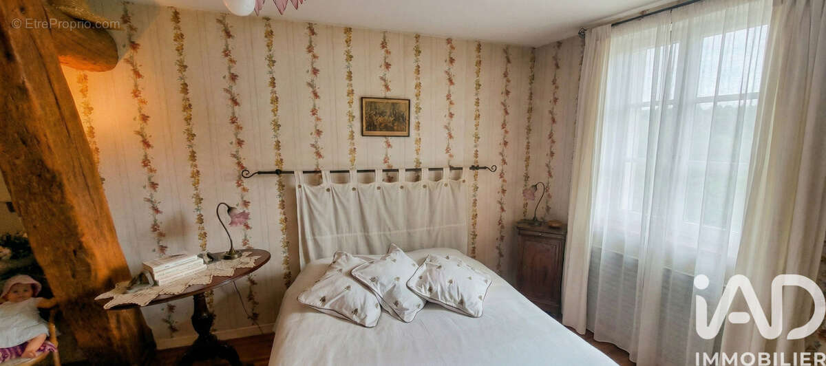 Maison 130 m² à Fussey  - photo 5