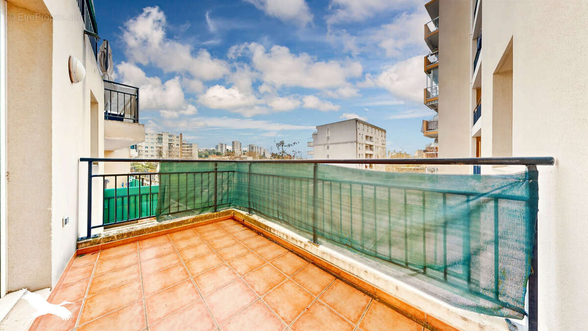 Appartement à MARSEILLE-13E